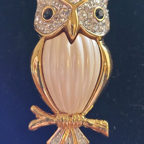 Signed D'orlan Gold Toned with Swarovsky Crystal - Picture 2 of 8